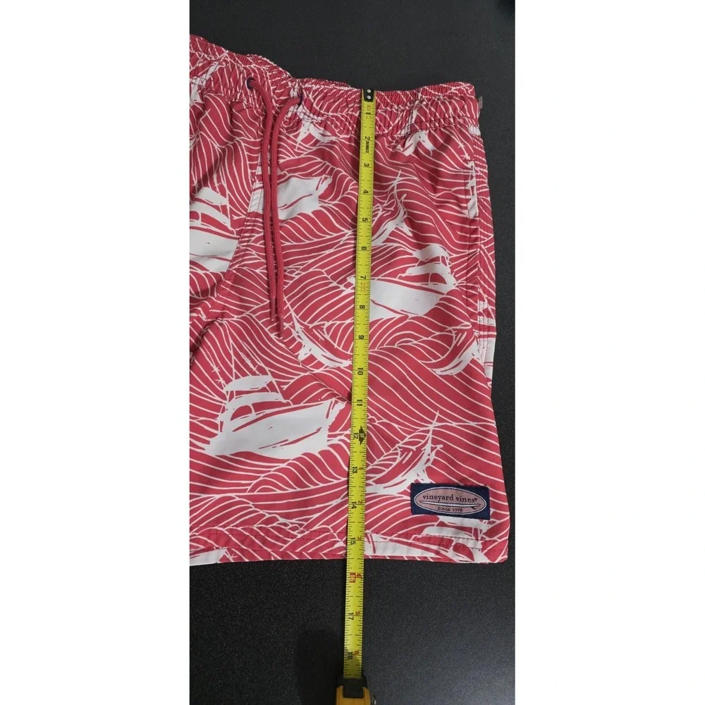 2 Vineyard Vines Pink & Blue Print 7in Printed Chappy Swim Trunks XS Men EUC‎